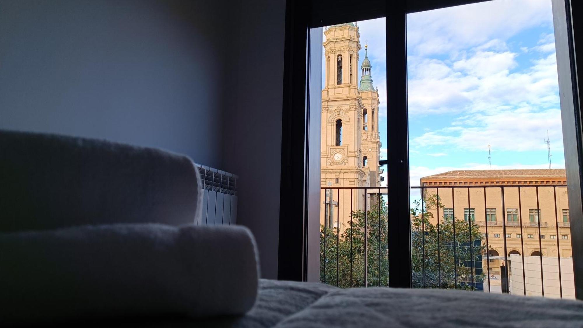 Ferienwohnung Lc Plaza Del Pilar Saragossa Exterior foto